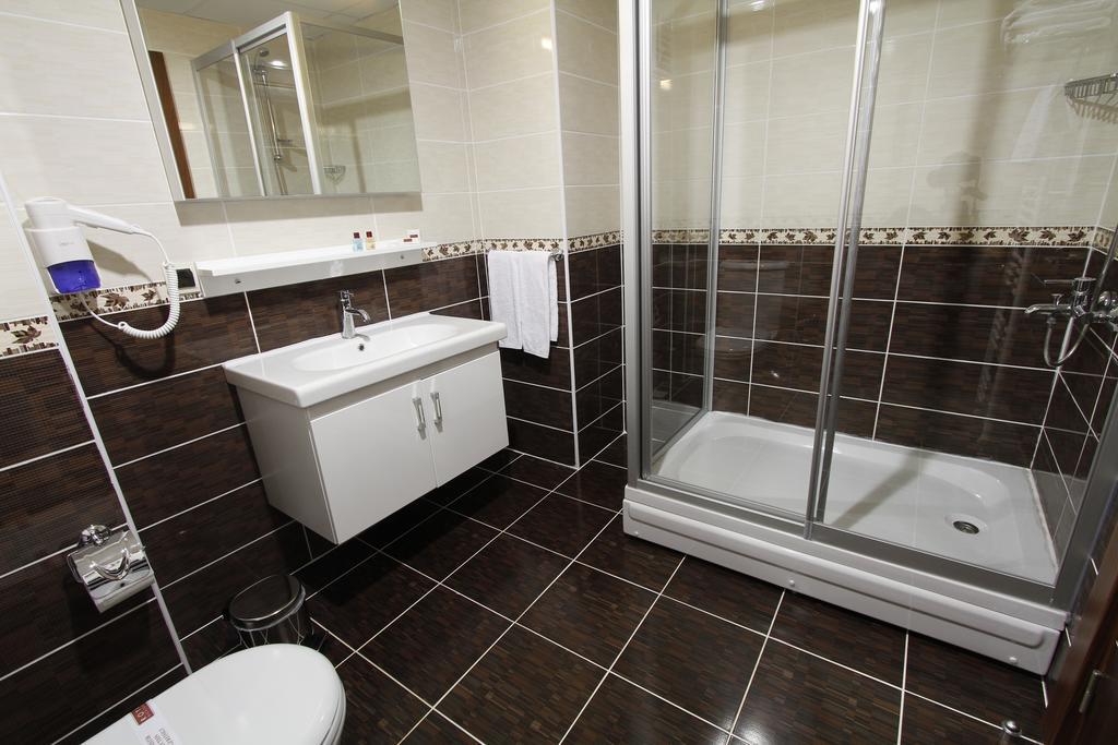 Royal Bilgic Hotel Kirklareli Екстер'єр фото
